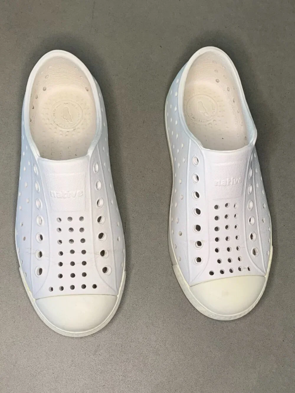 Native Jefferson White Slip-On Sneakers Kids Size 1